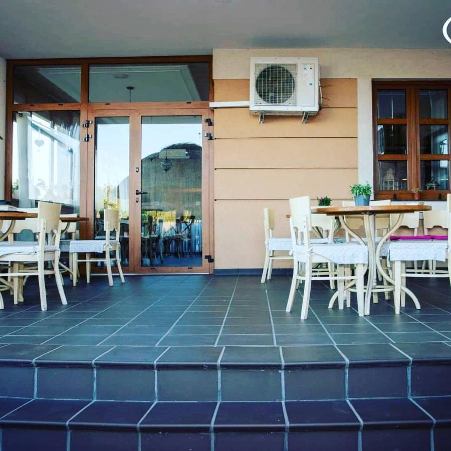 Słupca Hotel Magnat מראה חיצוני תמונה