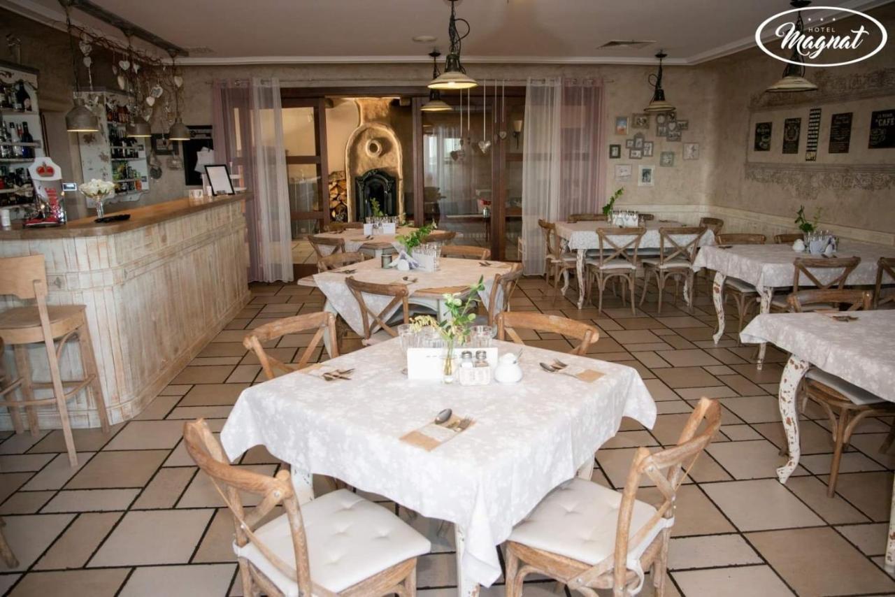 Słupca Hotel Magnat מראה חיצוני תמונה