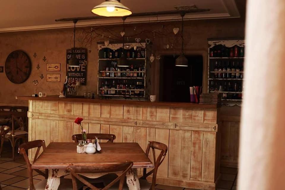 Słupca Hotel Magnat מראה חיצוני תמונה